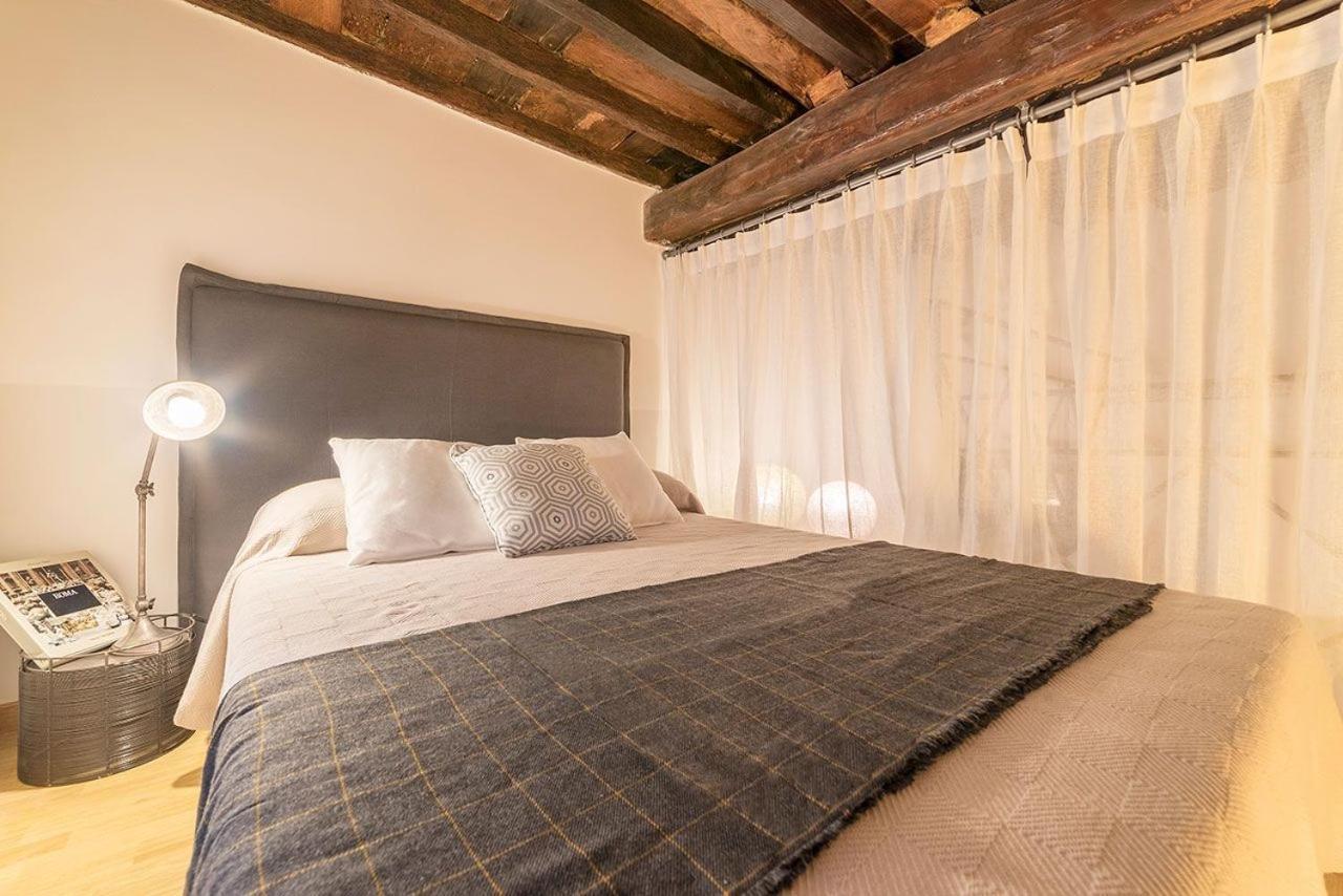 Appartamento Campo De' Fiori 35